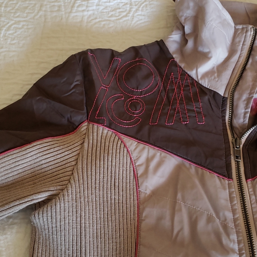 Volcom jacket - Picture 10 of 13